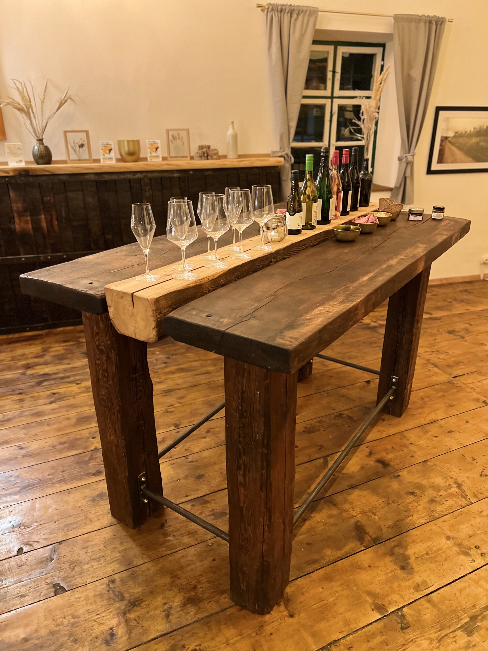 Feuerholz Brennholz Firewood Vintagemöbel Massivholzmöbel urig Einzelstück Groholz Unikat