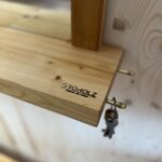 Board Garderobe Schlüsselbrett Vintagemöbel Massivholzmöbel urig wild minimalistisch Einzelstück Groholz Unikat